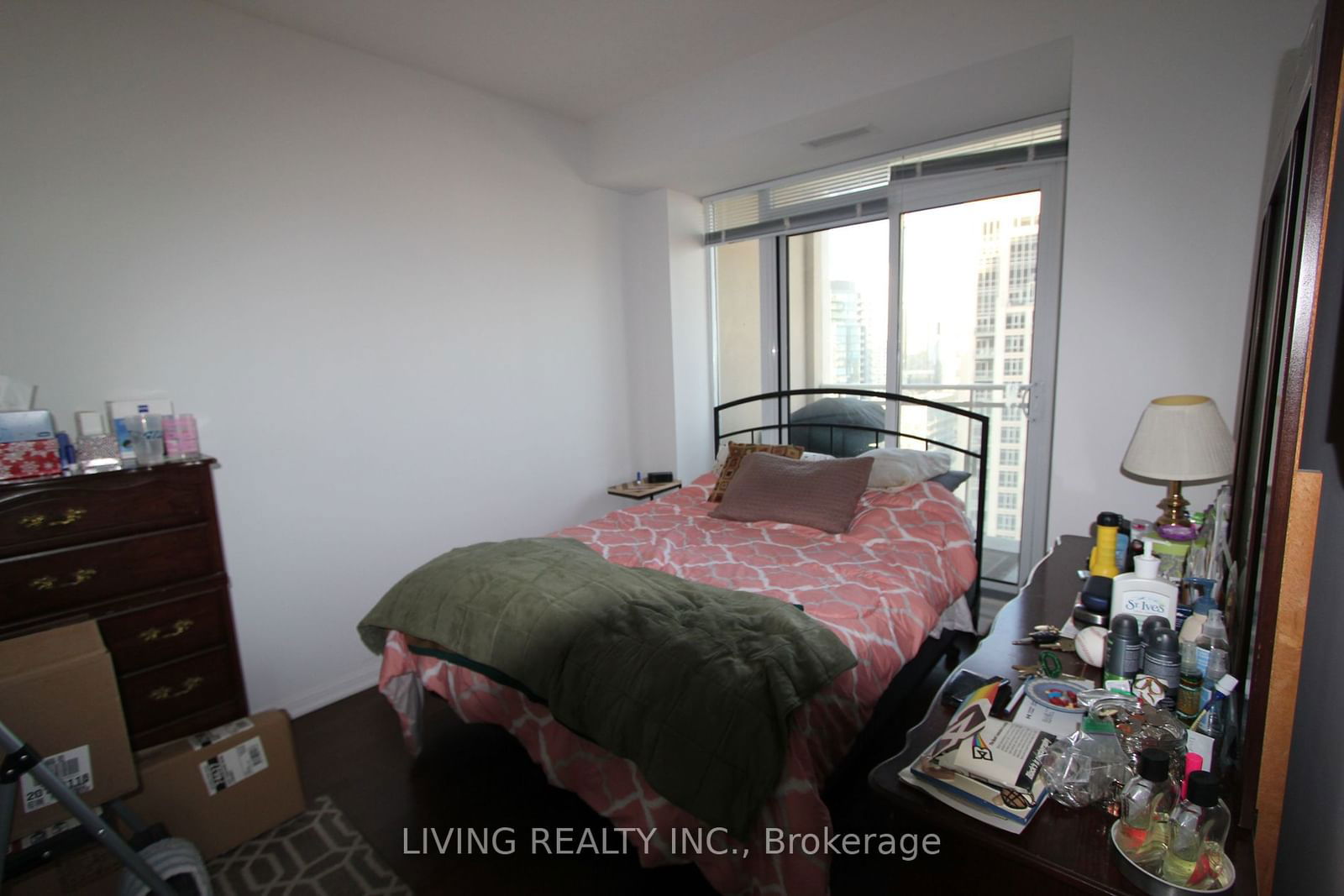 628 Fleet St, unit 2304 for rent