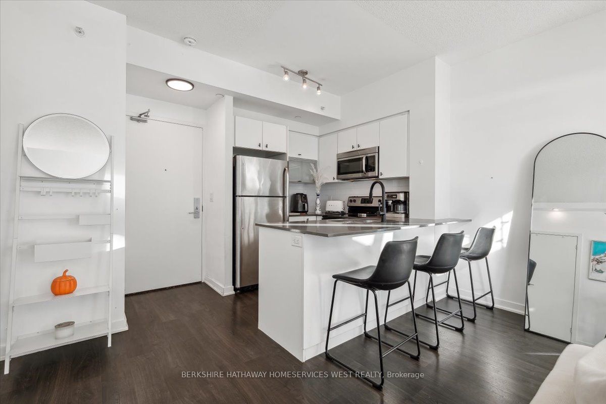 150 East Liberty St, unit 2011 for sale