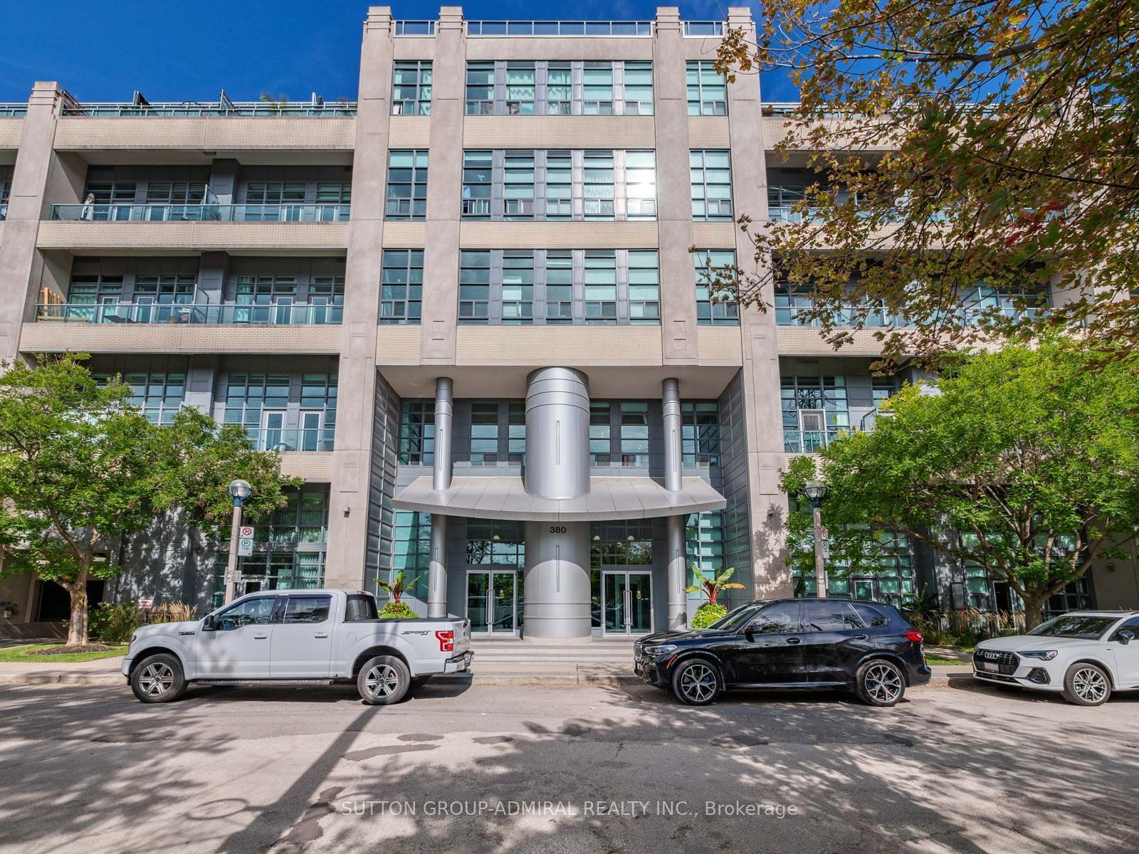 Madison Avenue Lofts, Midtown, Toronto