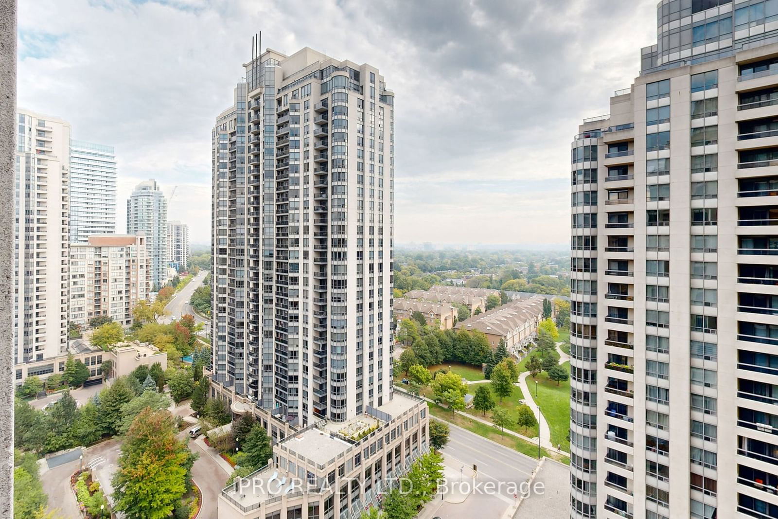 5 Northtown Way, unit 1807 for sale