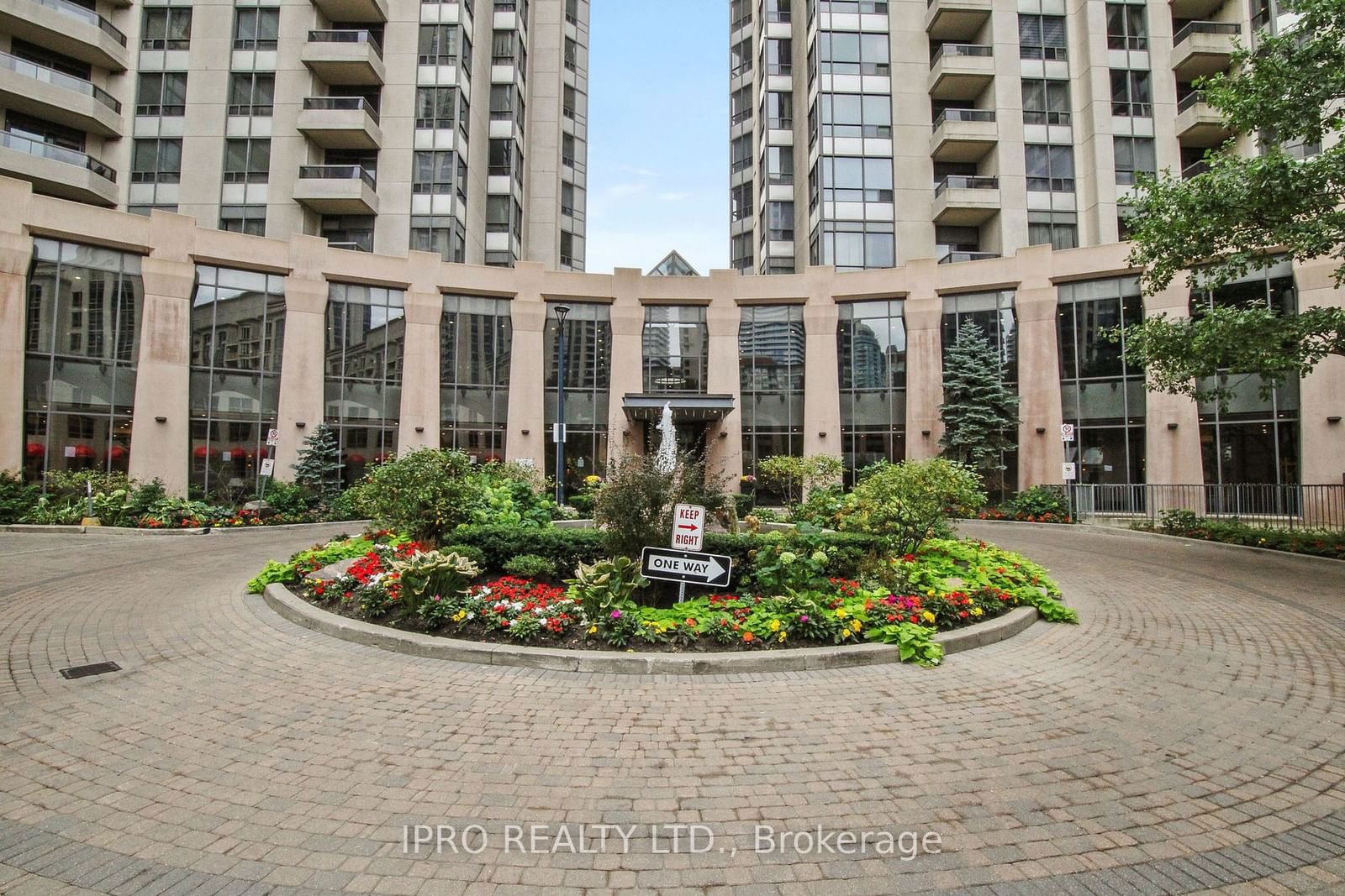 5 Northtown Way, unit 1807 for sale