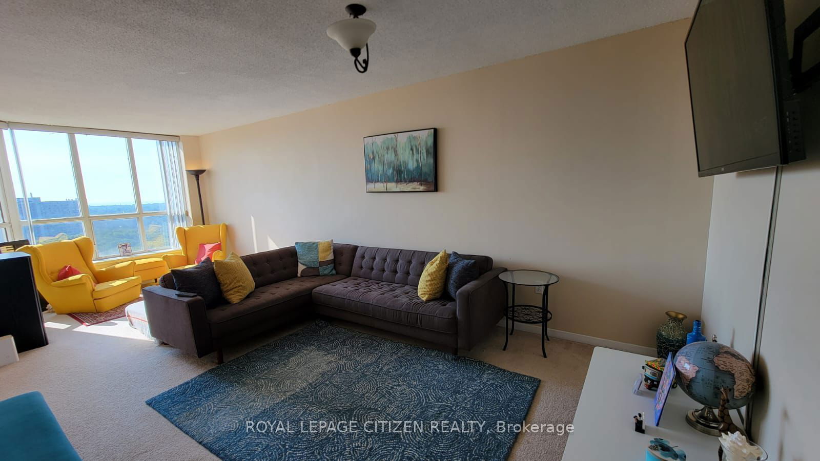 21 Overlea Blvd, unit #2010 for rent