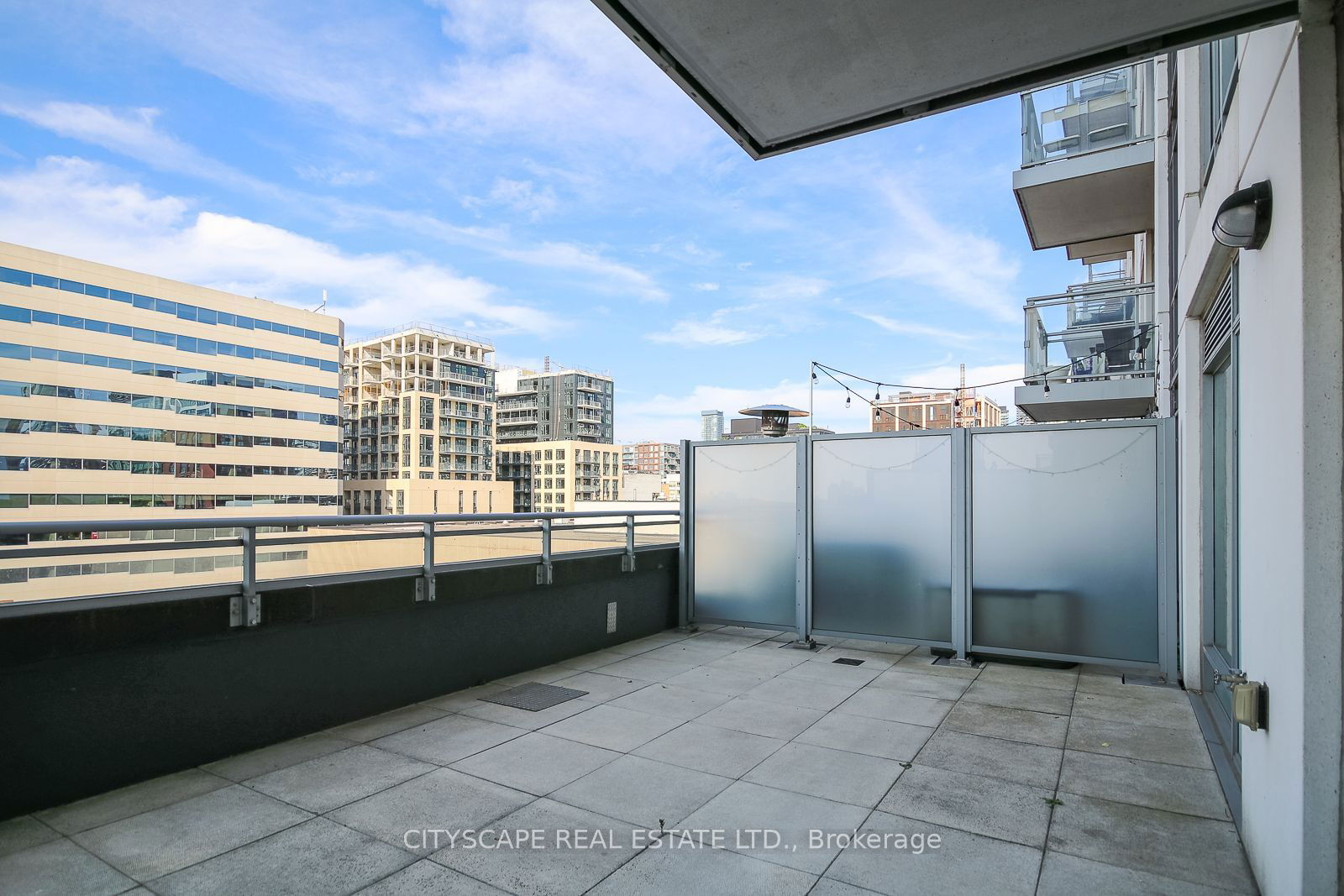 525 Adelaide St W, unit 908 for rent