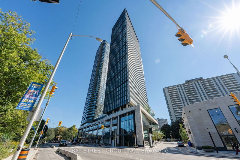 575 Bloor St E, unit 3310 for rent