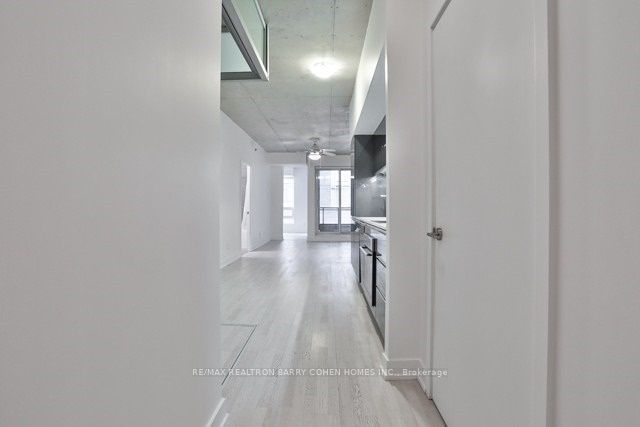 20 Gladstone Ave, unit 316 for rent