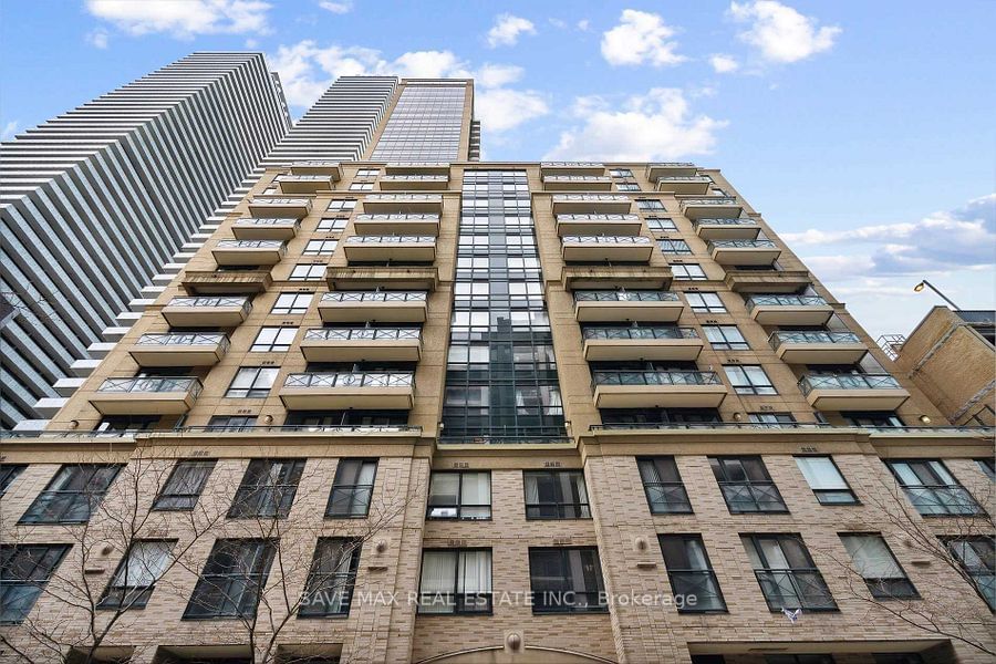 35 Hayden St, unit 202 for rent