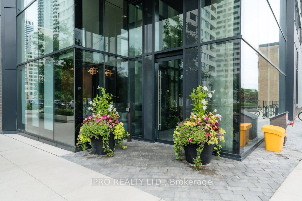 11 Lillian St, unit 1205 for sale