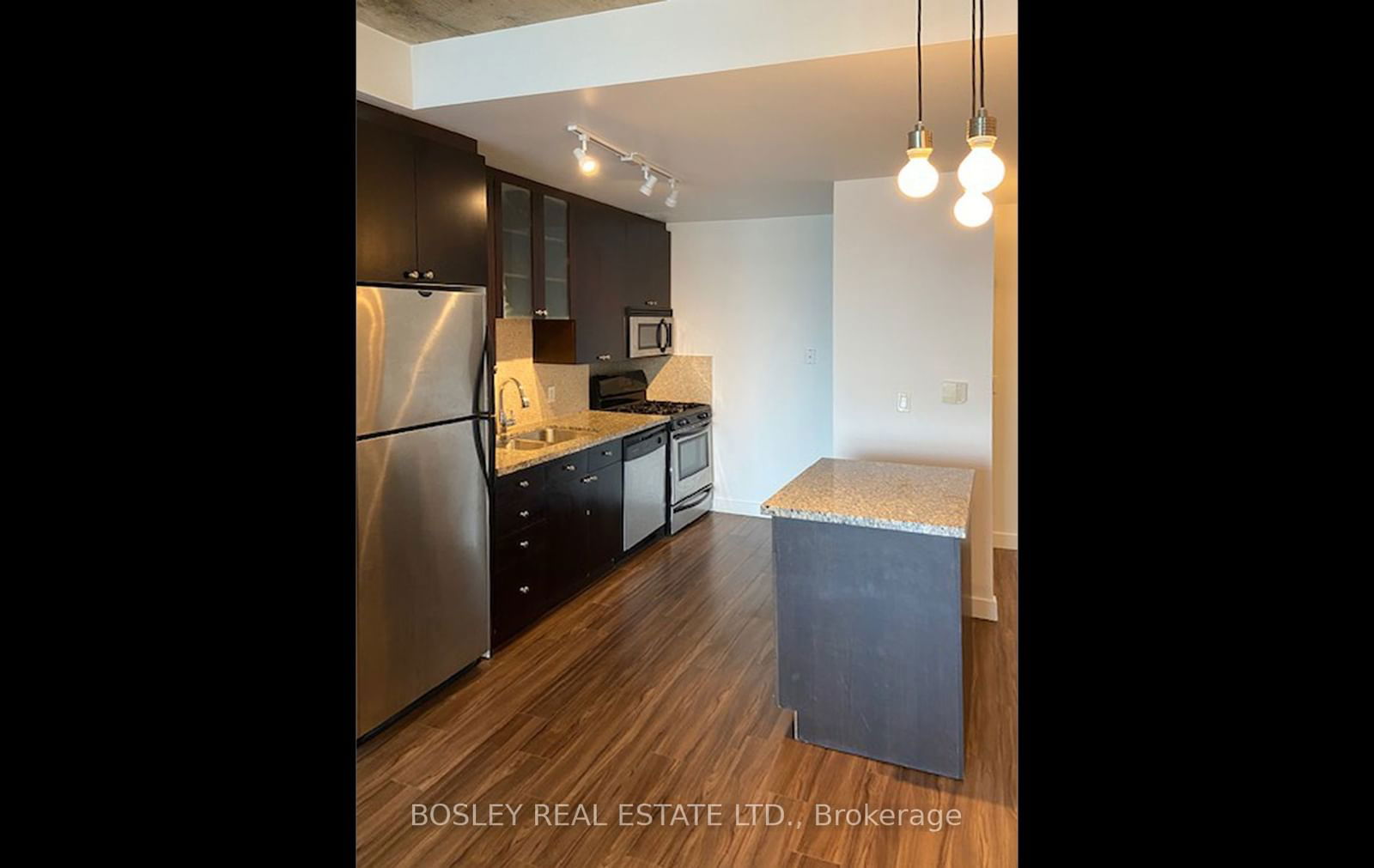 1 Shaw St, unit 1104 for rent