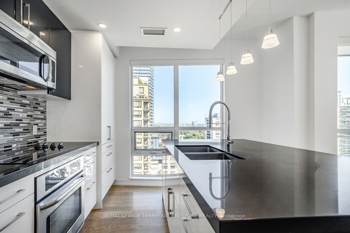 98 Lillian St, unit 1017 for sale