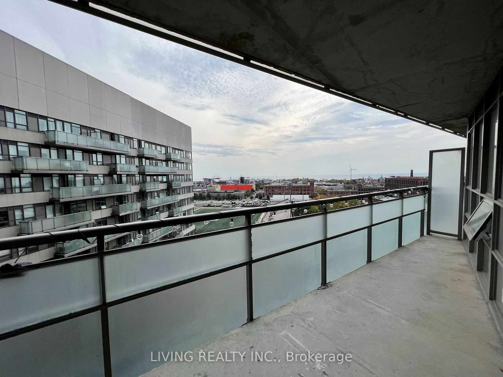 38 Joe Shuster Way, unit 1204 for rent