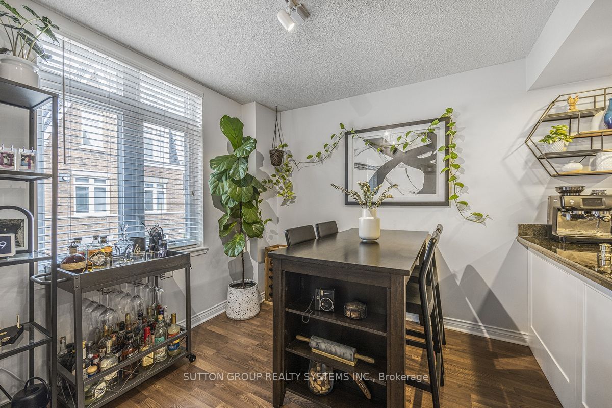 98 Redpath Ave, unit 12 for sale