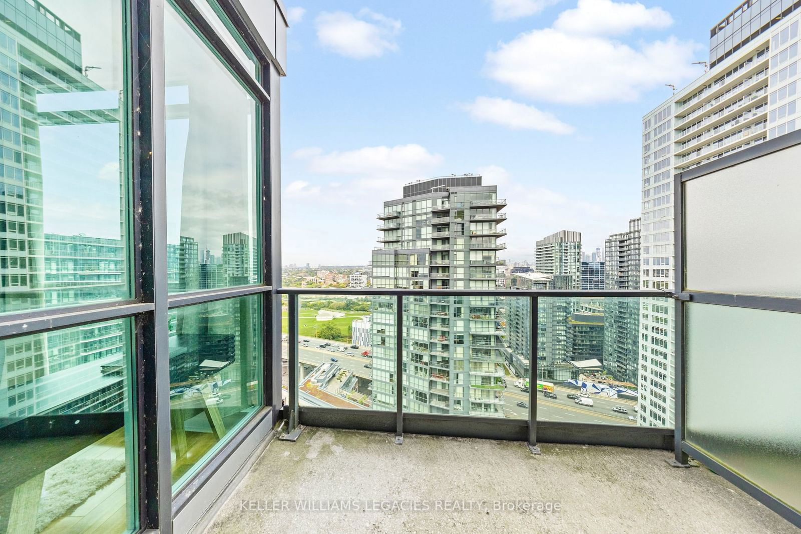 600 Fleet St, unit 2711 for sale