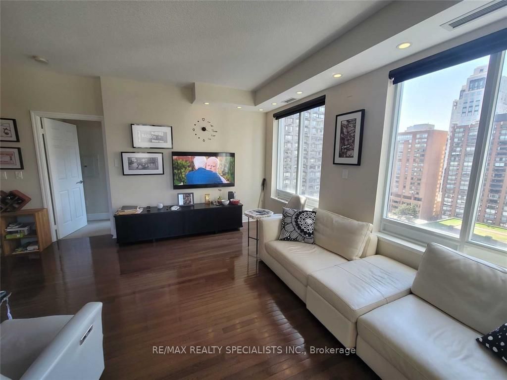 35 Balmuto St, unit 1401 for rent