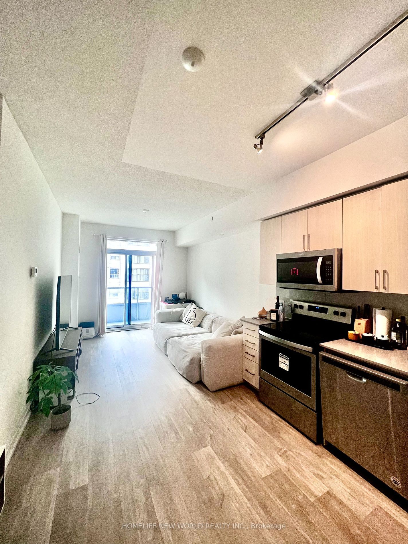 591 Sheppard Ave E, unit 608 for sale