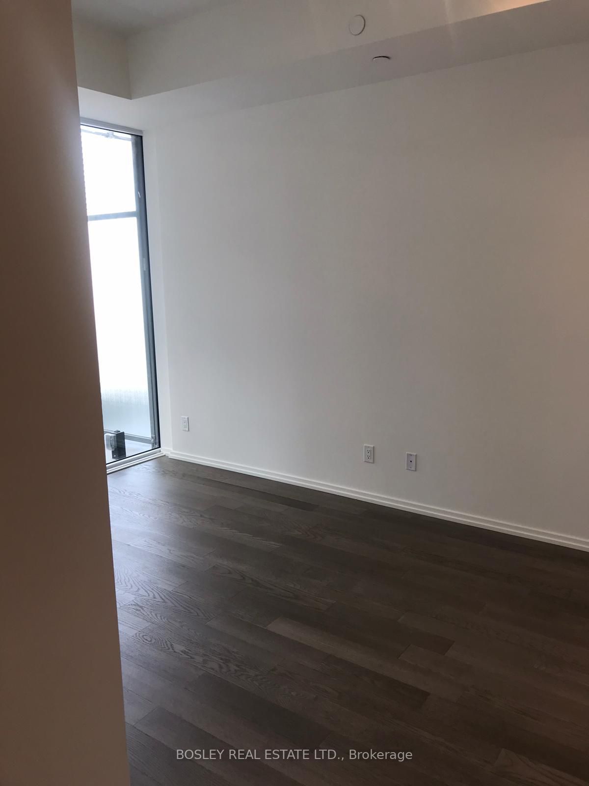 8 Hillsdale Ave E, unit 1034 for rent