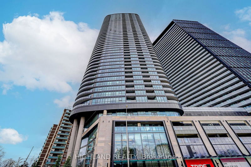 585 Bloor St E, unit 621 for rent