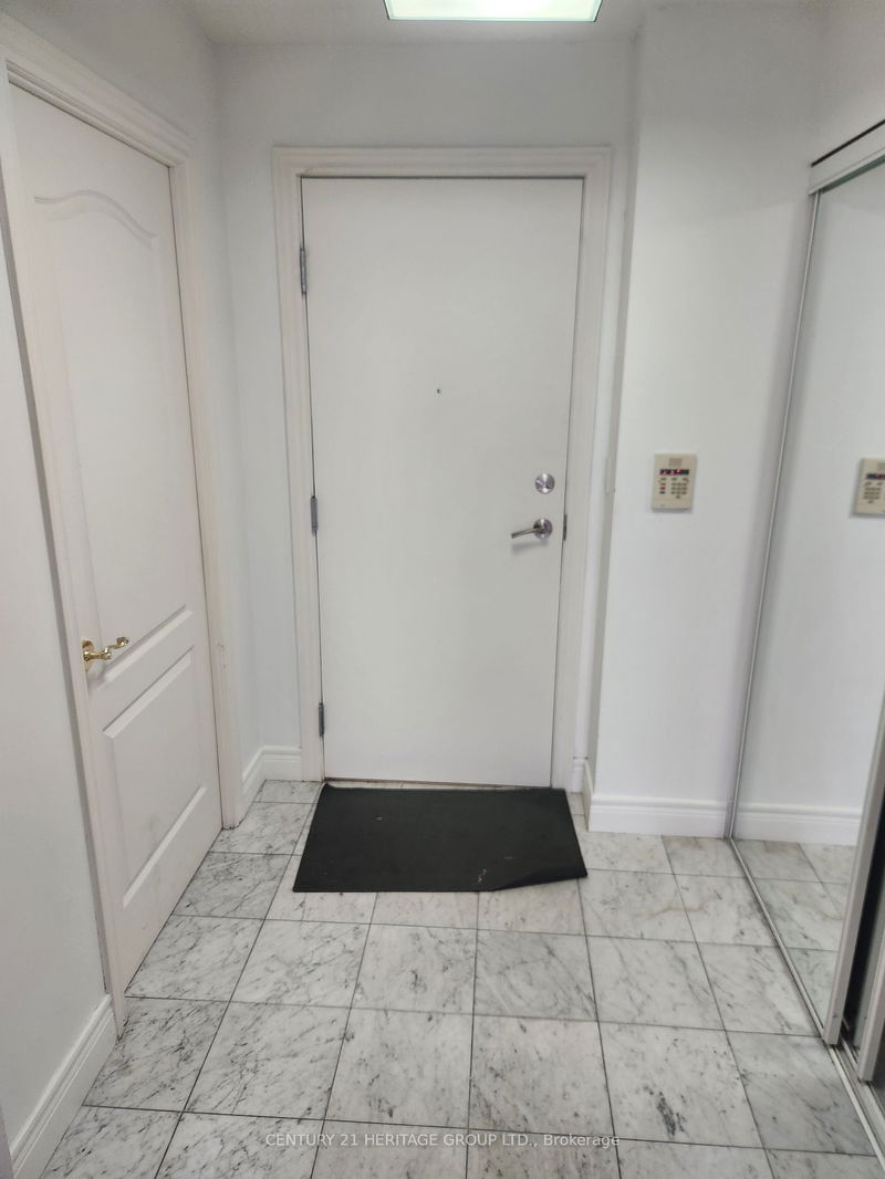 5418 Yonge St, unit 1902 for rent