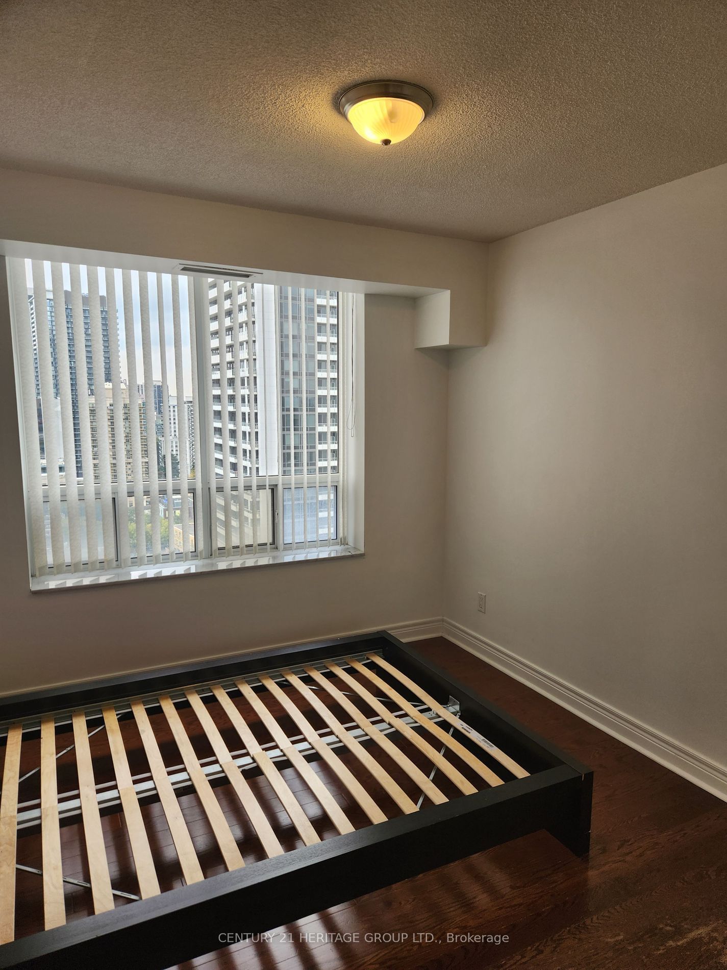 5418 Yonge St, unit 1902 for rent