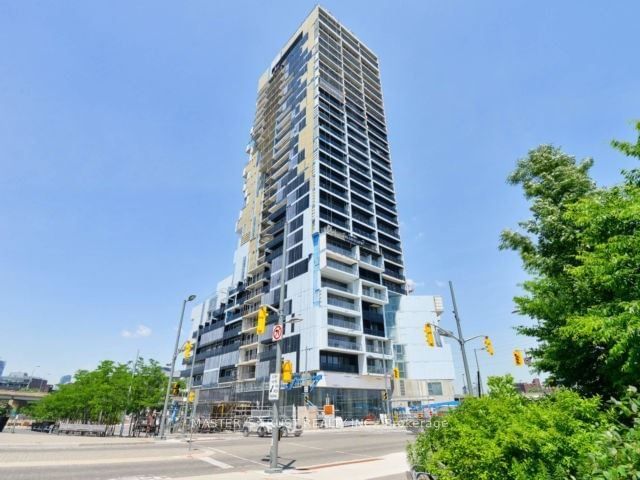 170 Bayview Ave, unit 1101 for rent