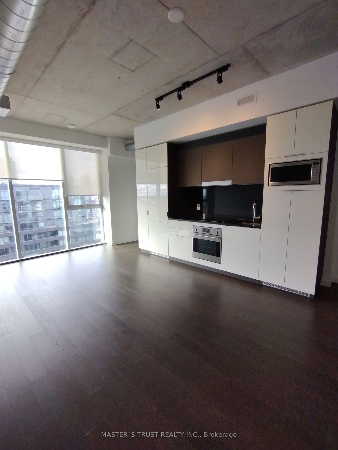 170 Bayview Ave, unit 1101 for rent