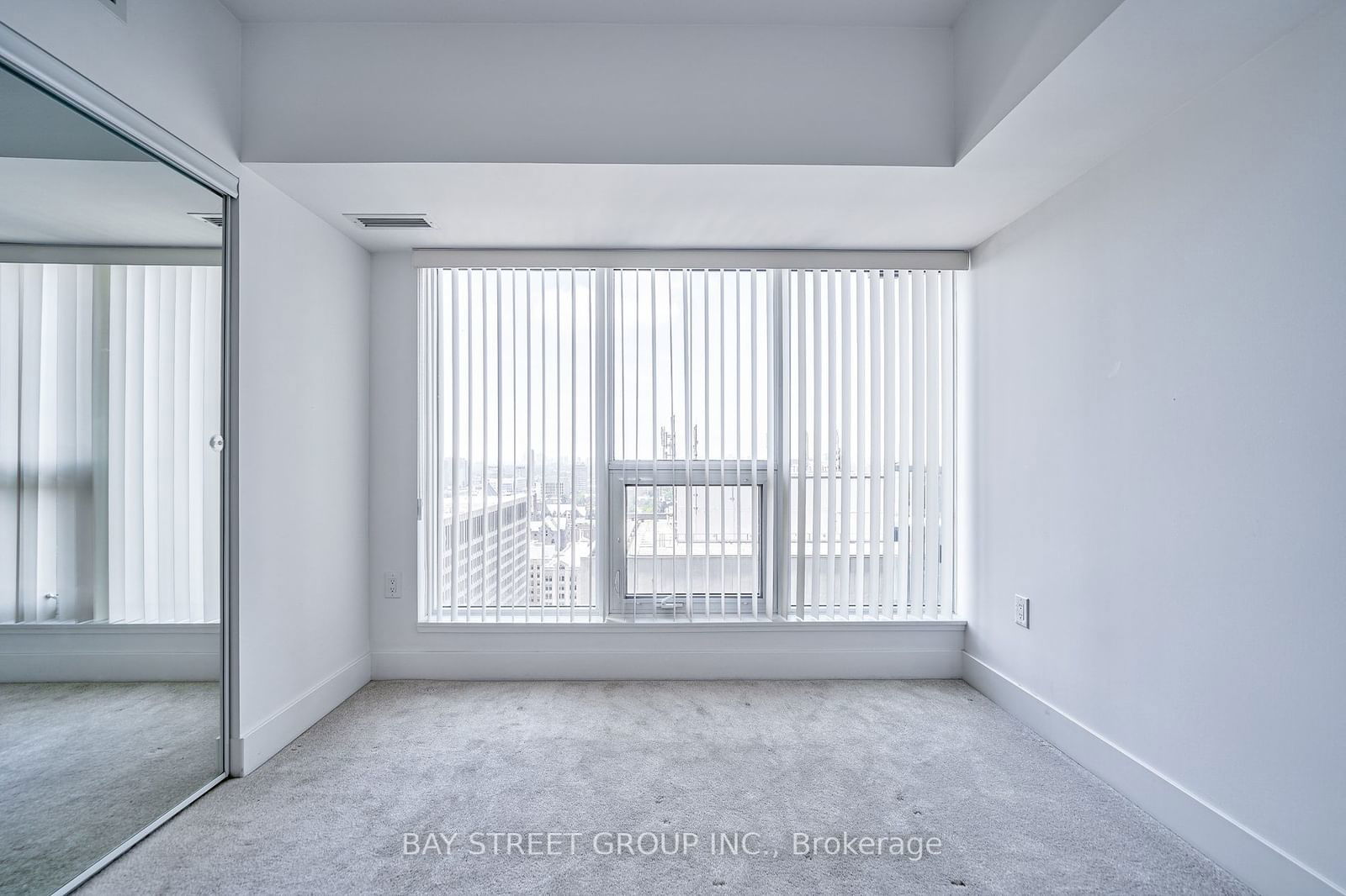 955 Bay St, unit 2507 for sale