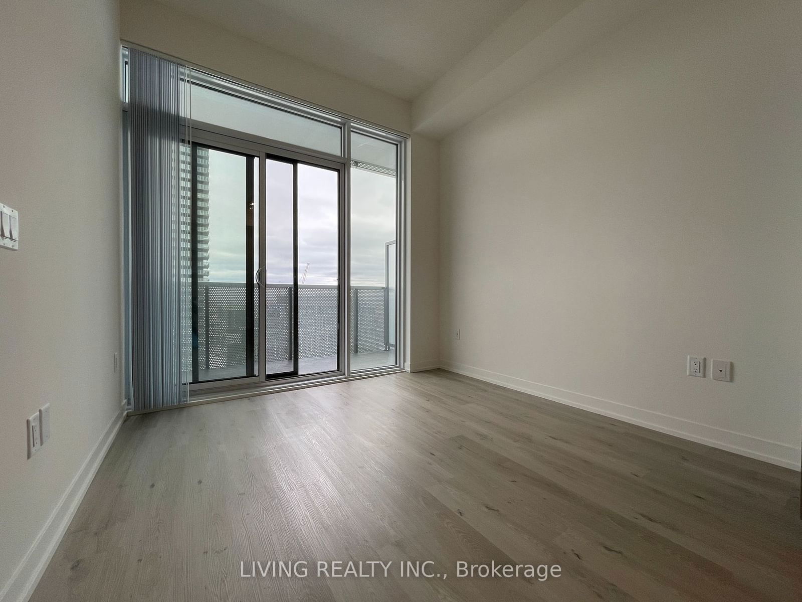 138 Downes St, unit 2206 for rent