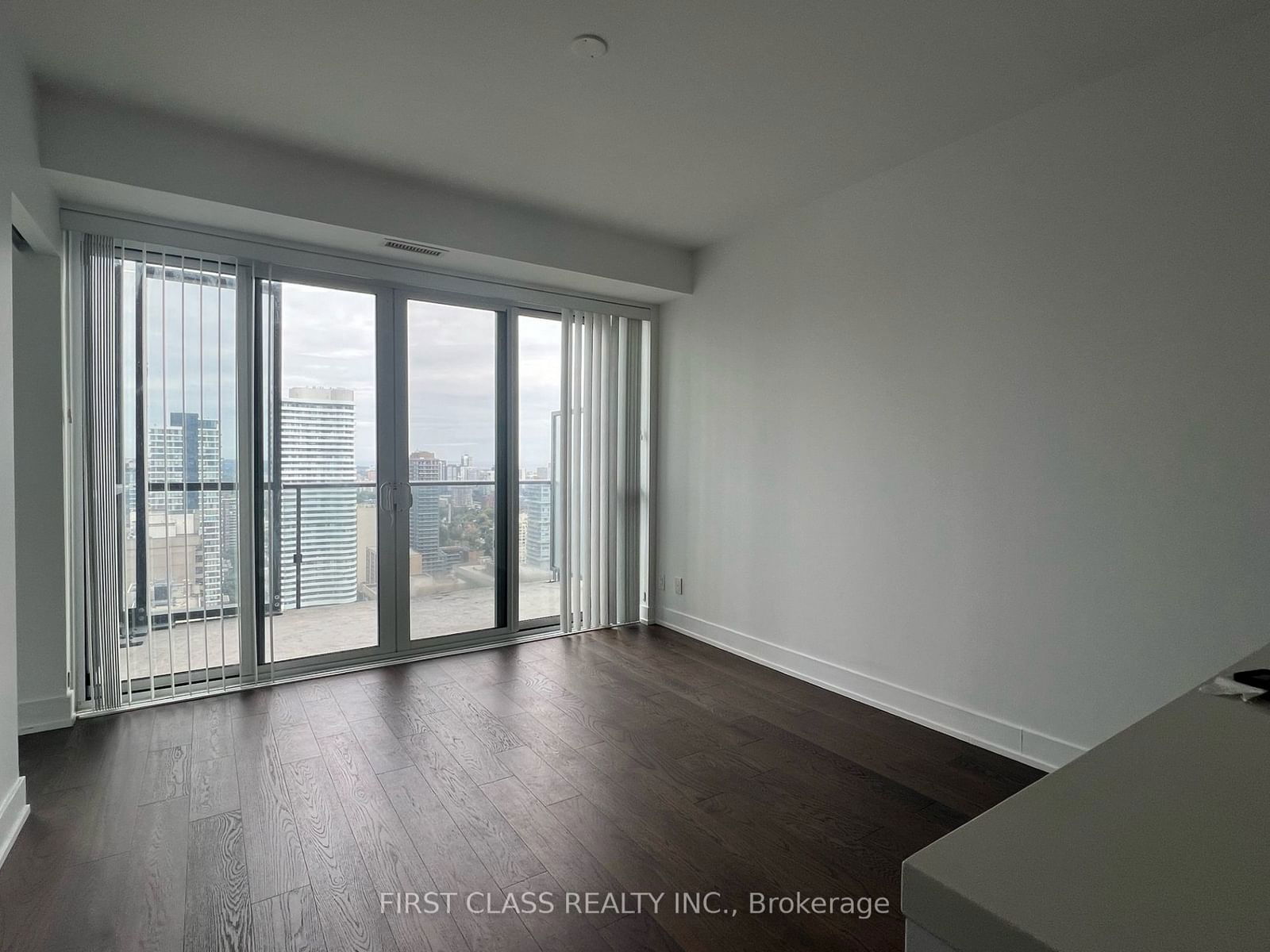 7 Grenville St, unit 3609 for rent