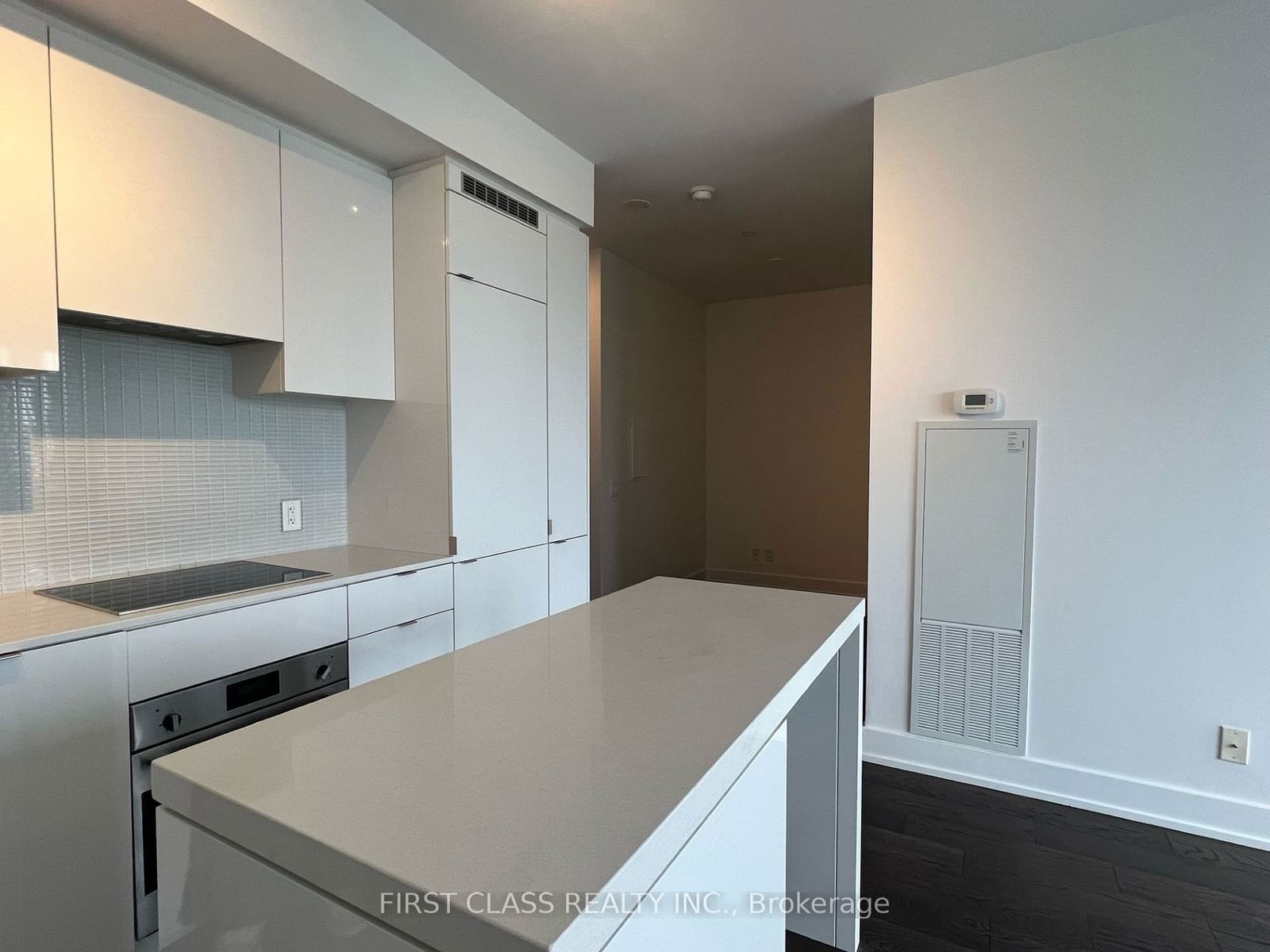 7 Grenville St, unit 3609 for rent