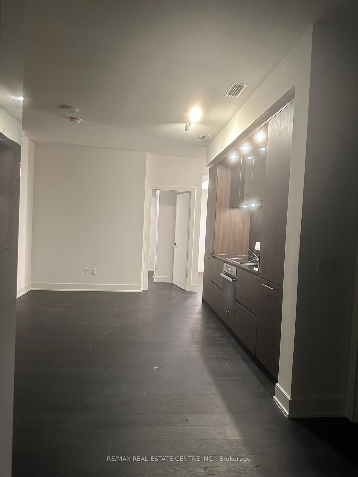 35 Mercer St, unit 1412 for rent