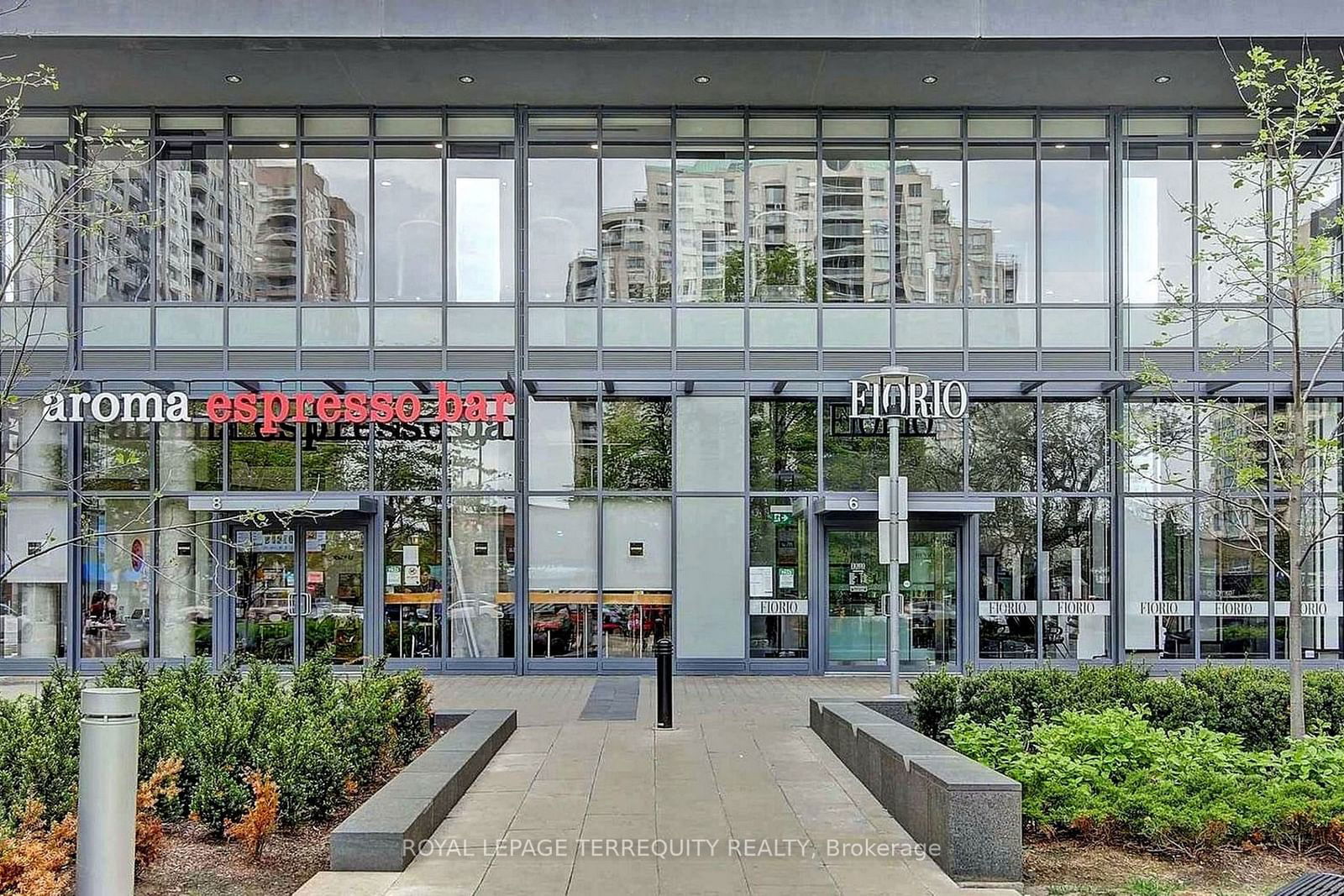 5162 Yonge St, unit LPH 607 for rent