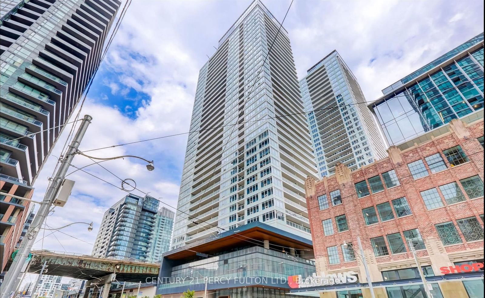 19 Bathurst St, unit 803 for rent