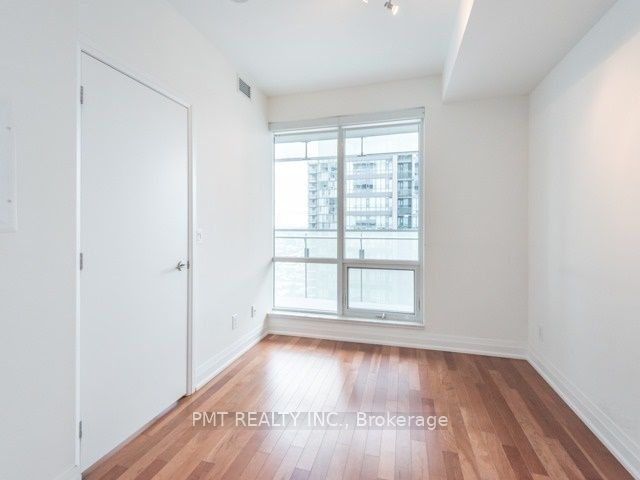 80 John St, unit 3506 for rent