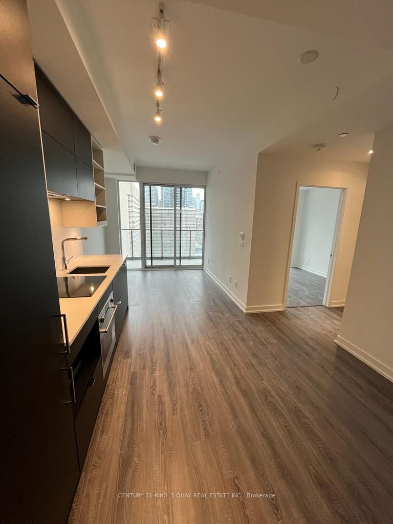 20 Edward St, unit 1723 for rent