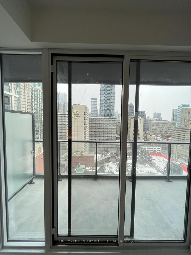 20 Edward St, unit 1723 for rent