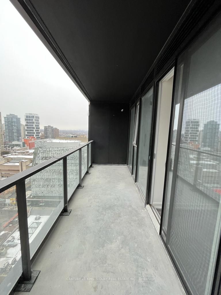 20 Edward St, unit 1723 for rent