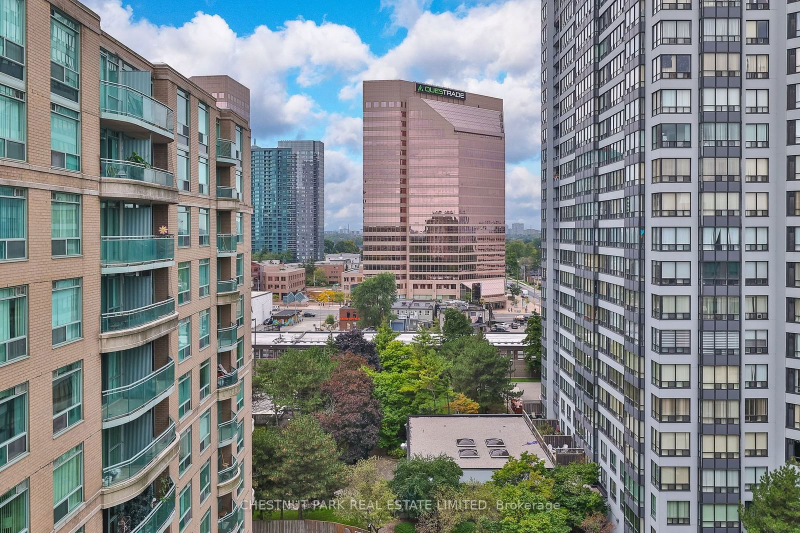 18 Pemberton Ave, unit PH02 for sale