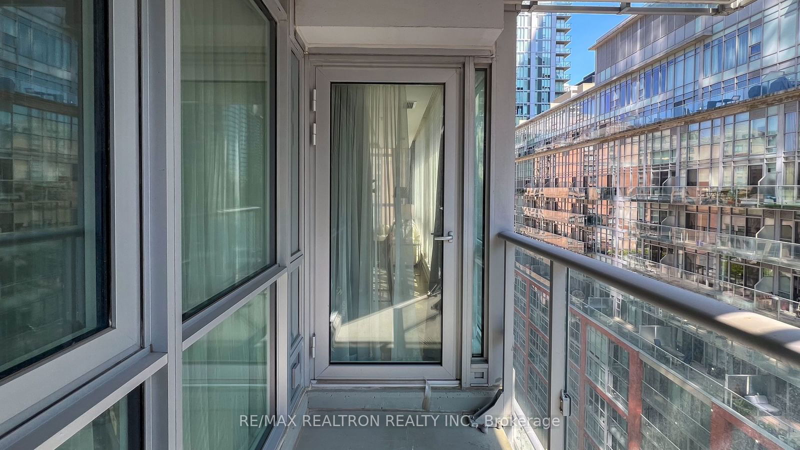 30 Nelson St, unit 1004 for sale