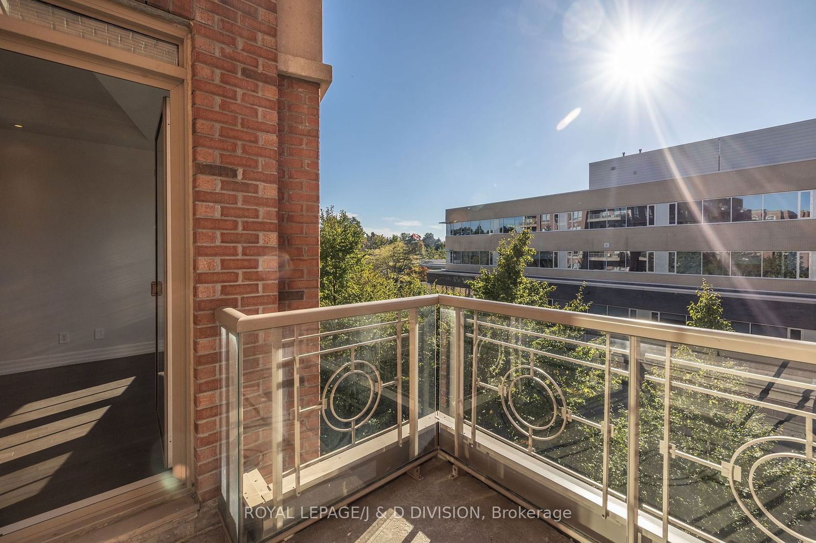 20 Burkebrook Pl, unit 426 for sale