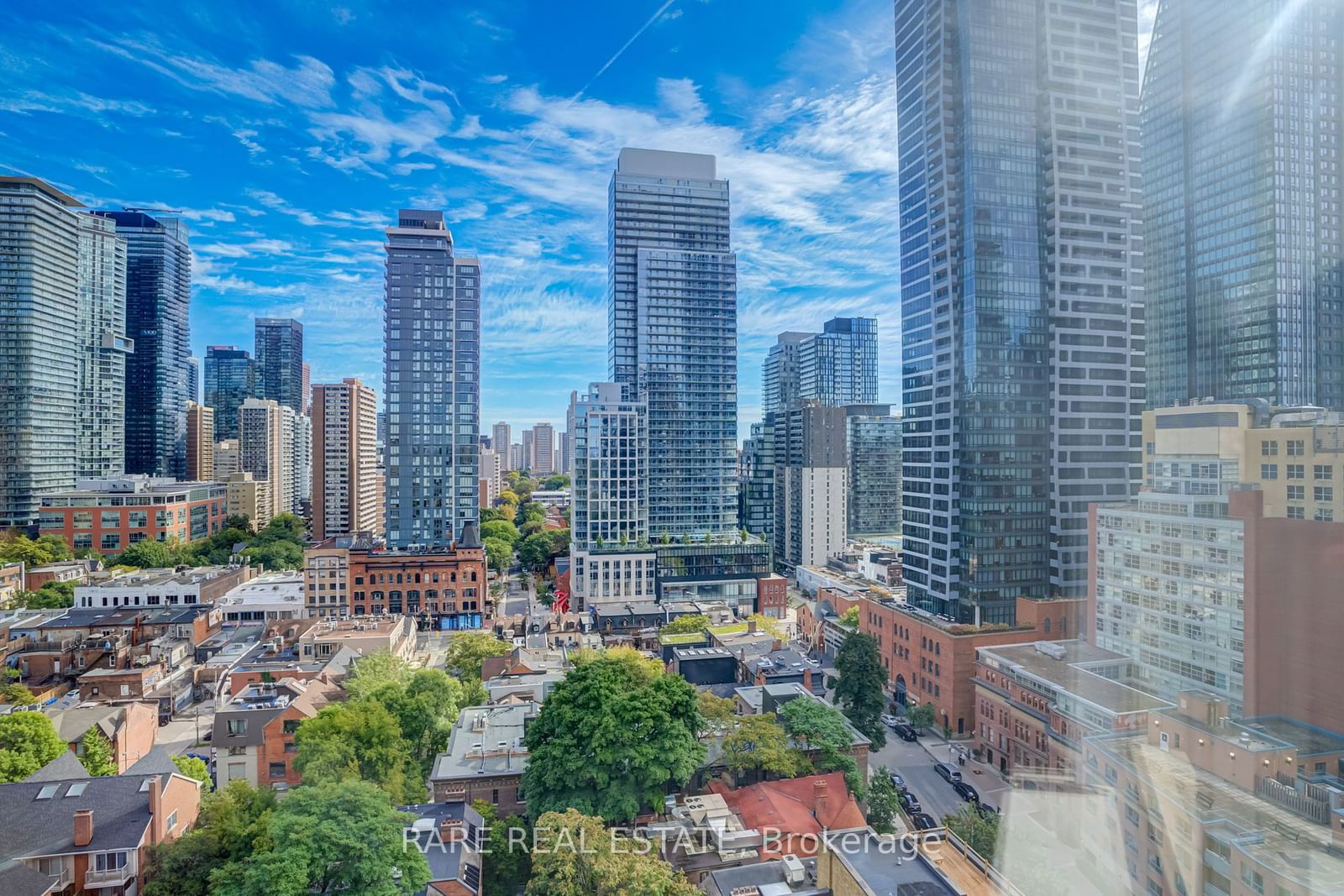 44 St Joseph St, unit 1708 for sale