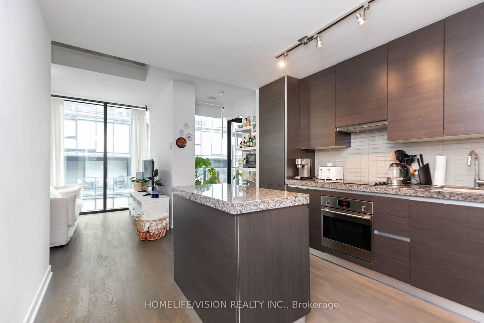 38 Stewart St, unit 1008 for rent