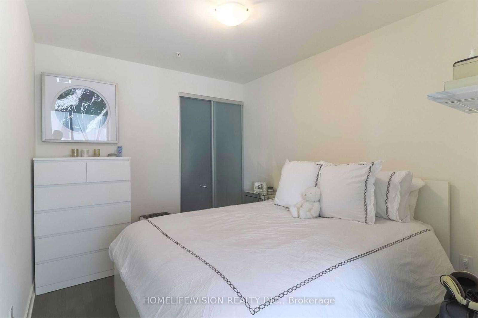 38 Stewart St, unit 1008 for rent