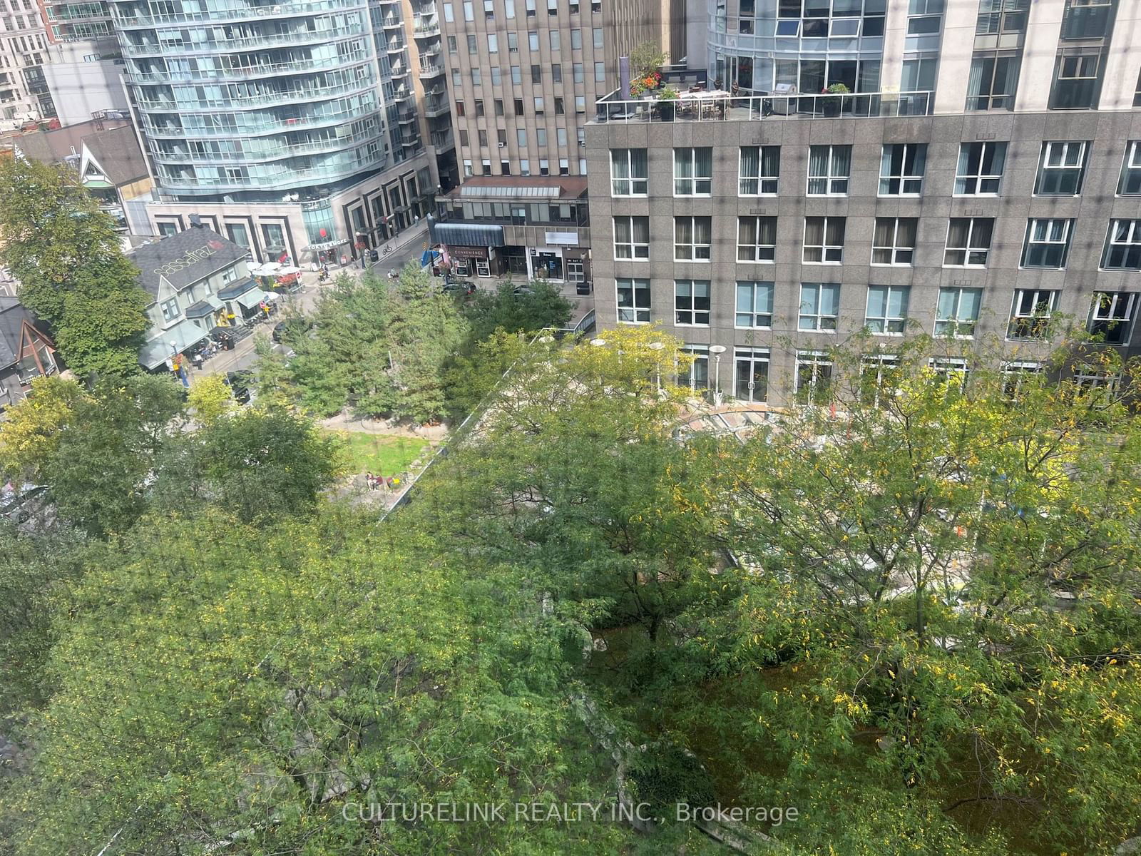 102 Bloor St W, unit 1005 for rent