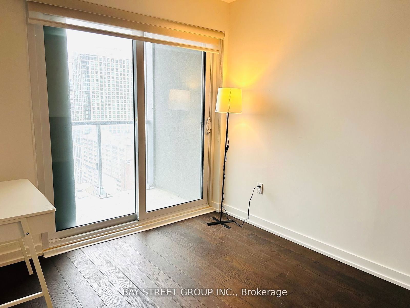 1 Yorkville Ave, unit 2008 for rent