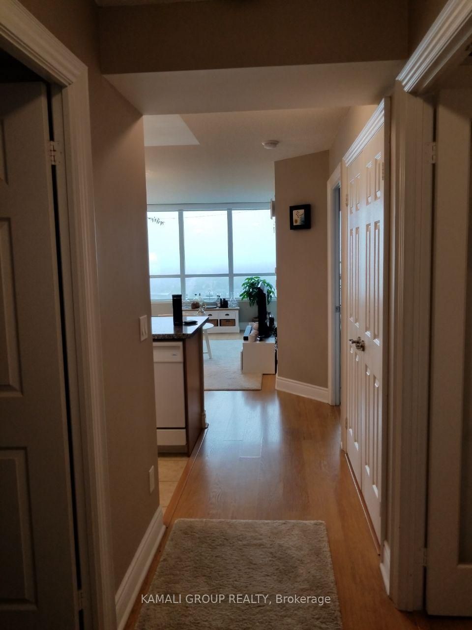 15 Greenview Ave, unit 2108 for rent