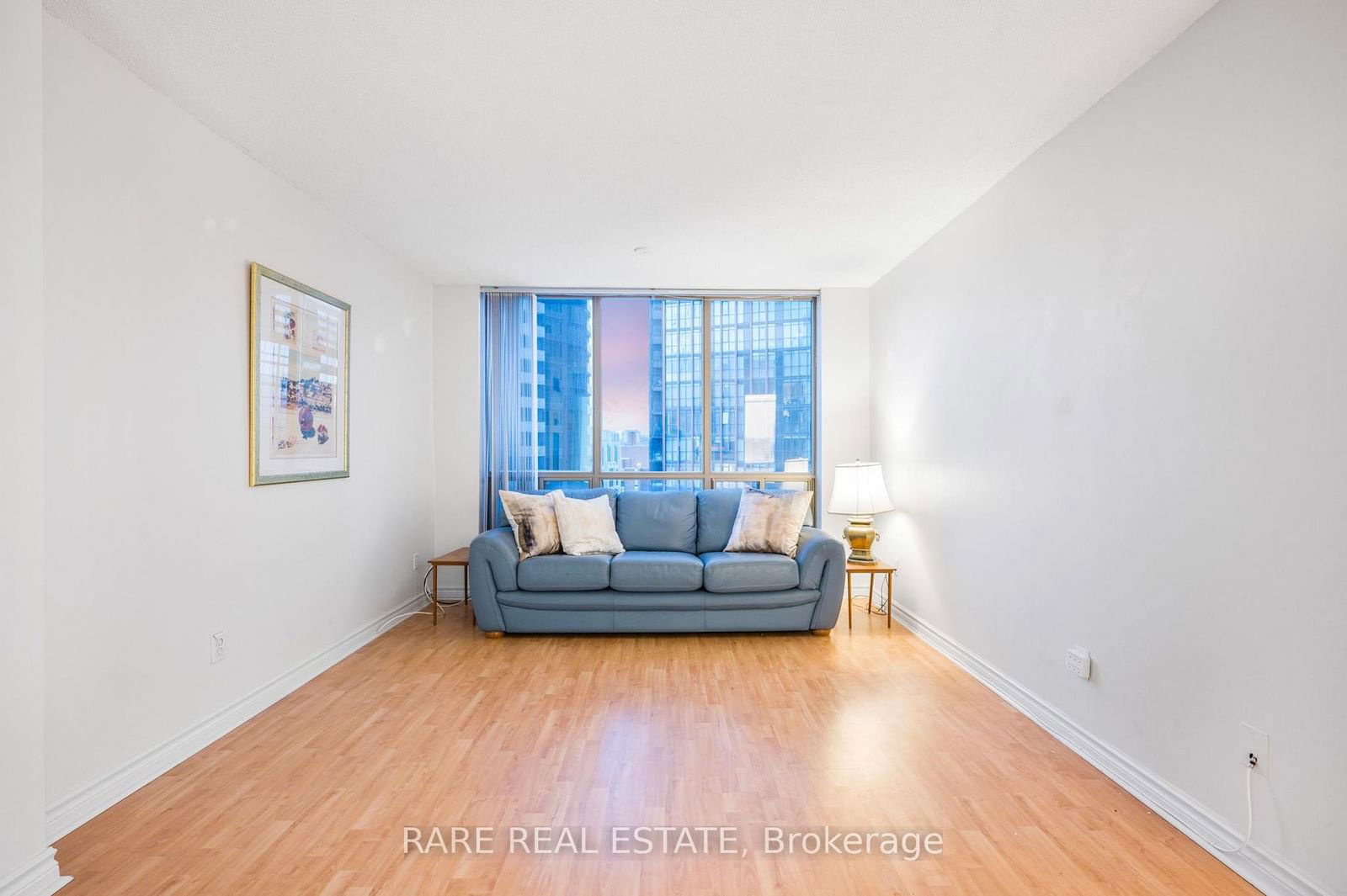 40 Scollard St, unit 1003 for rent