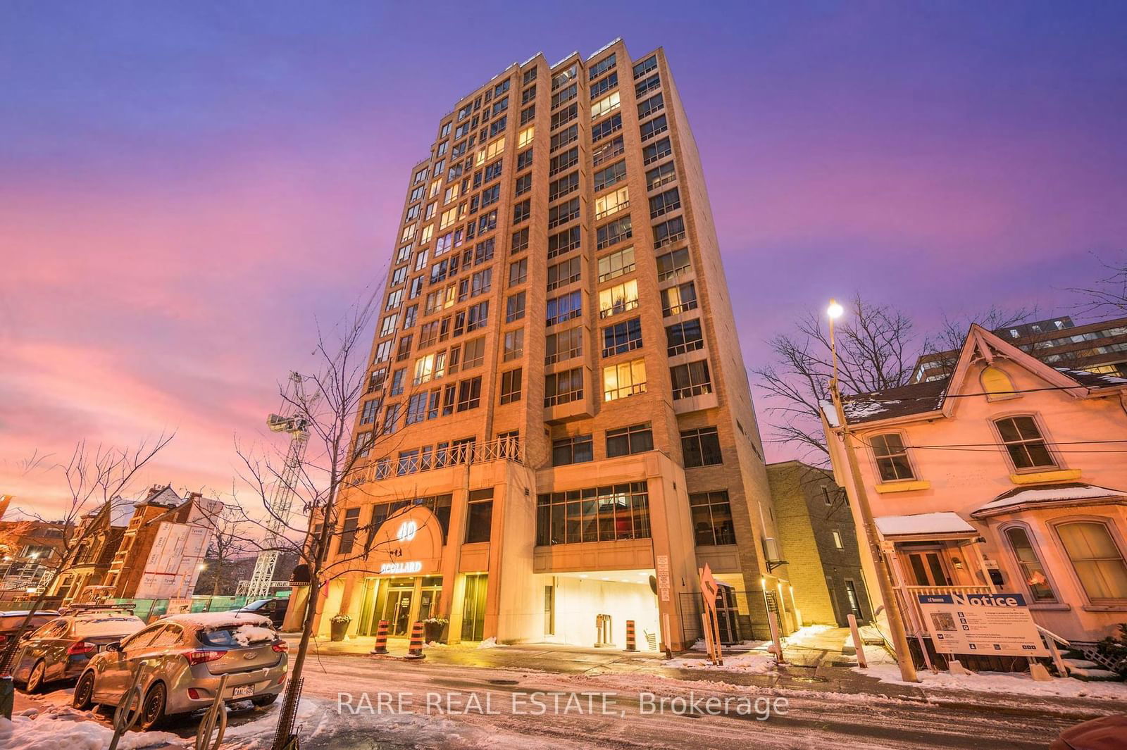 40 Scollard St, unit 1003 for rent