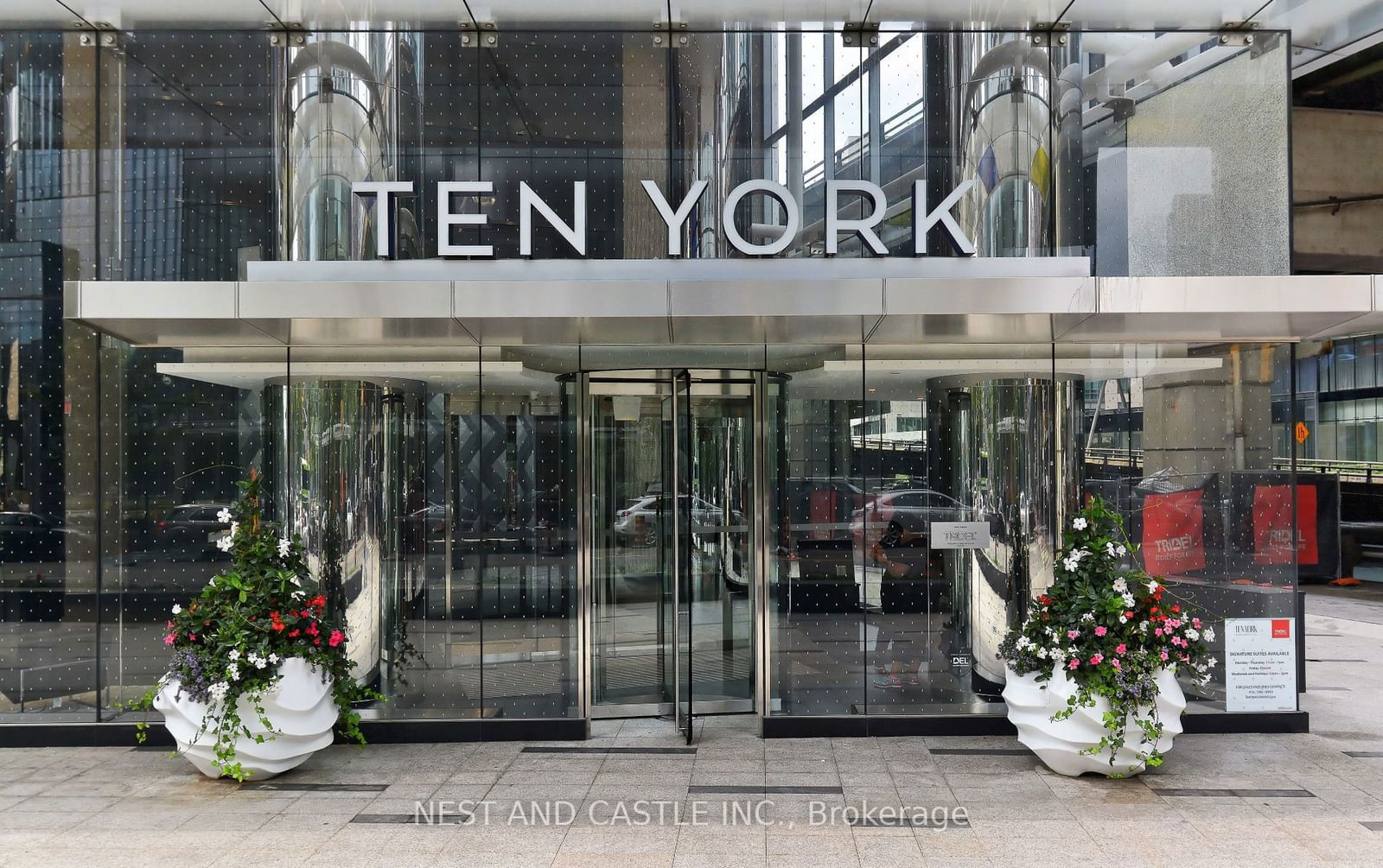 10 York St, unit 5707 for sale