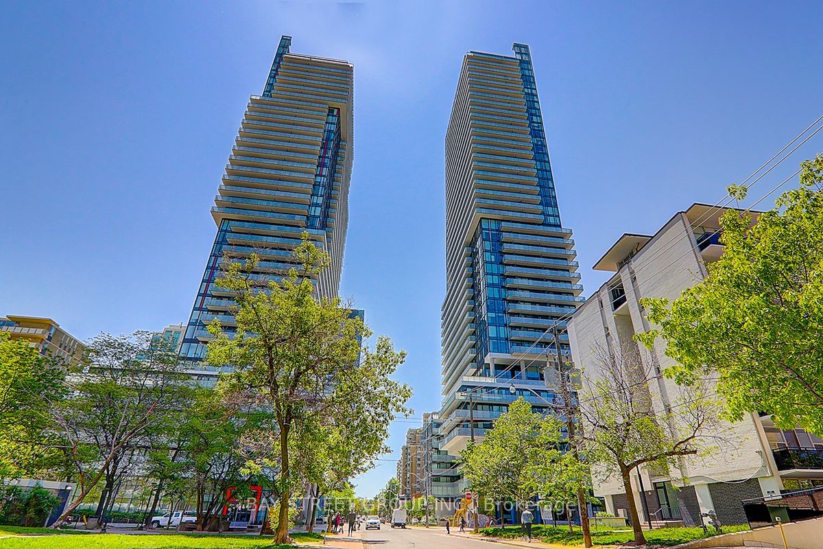 161 Roehampton Ave, unit 1708 for sale