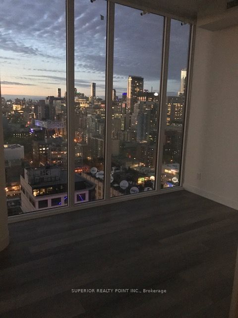 290 Adelaide St W, unit 4004 for sale