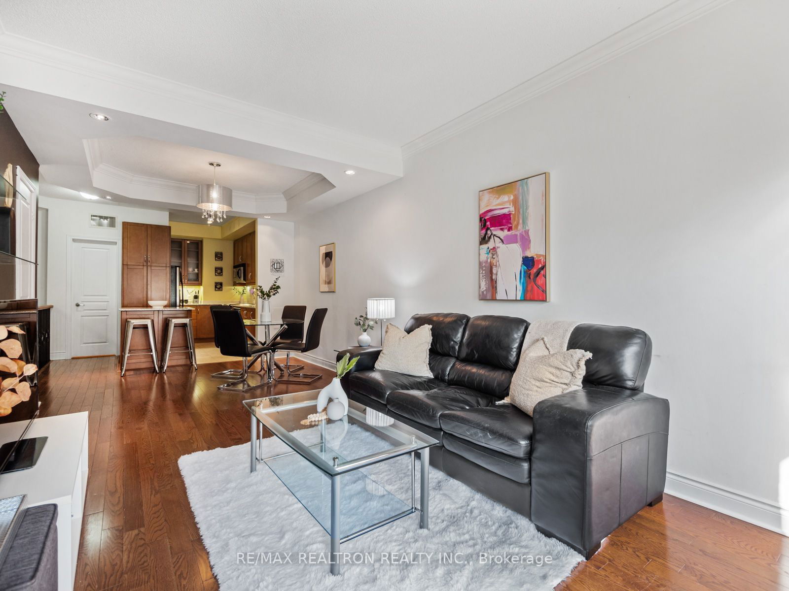 420 Kenneth Ave, unit 4 for sale